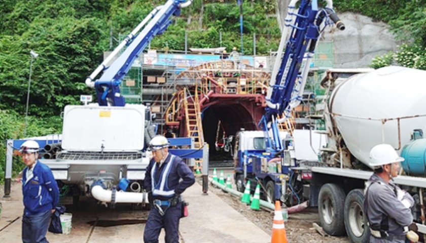 トンネル建設工事